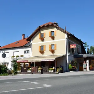 house-arvaj.hotels-in-ljubljana.com/