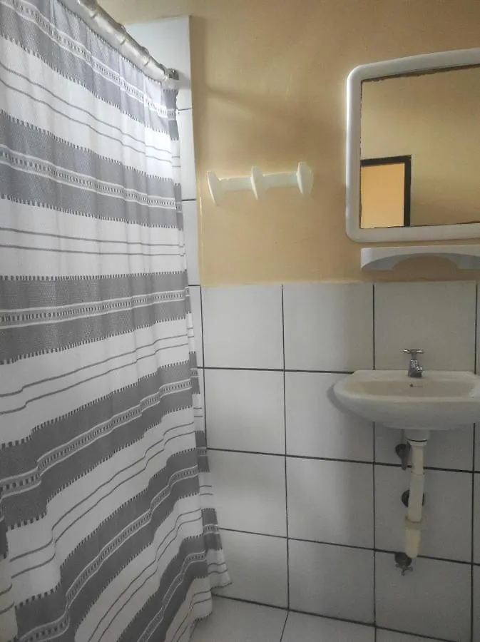 Dreamkapture Hostel Close To The Airport And Bus Terminal Guayaquil