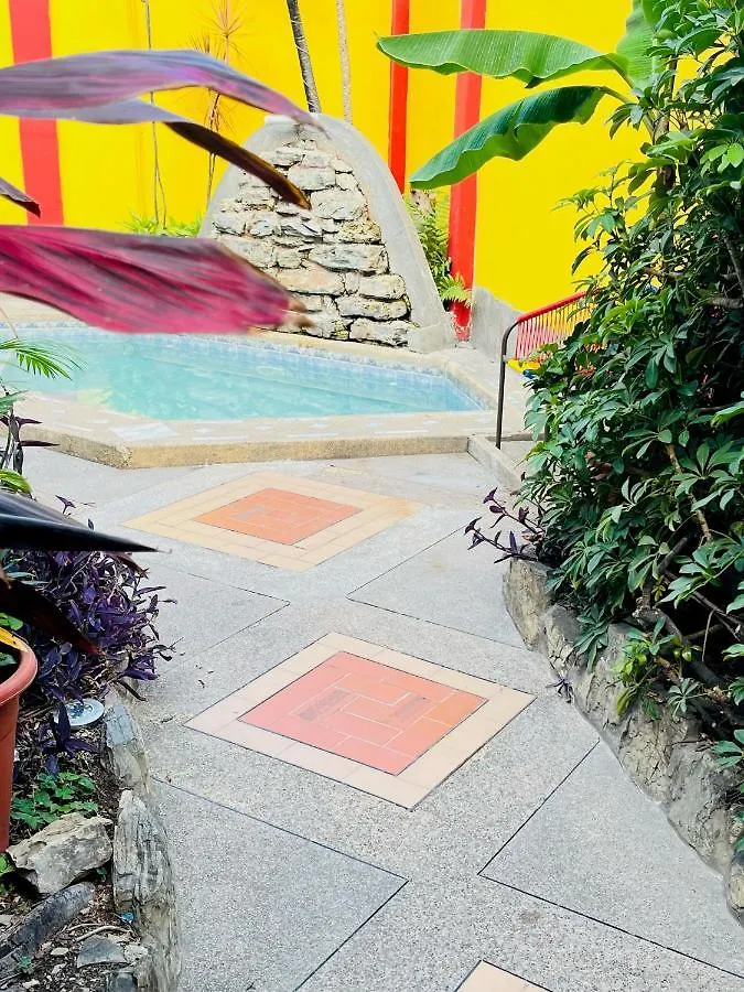 Dreamkapture Hostel Close To The Airport And Bus Terminal Guayaquil Ecuador