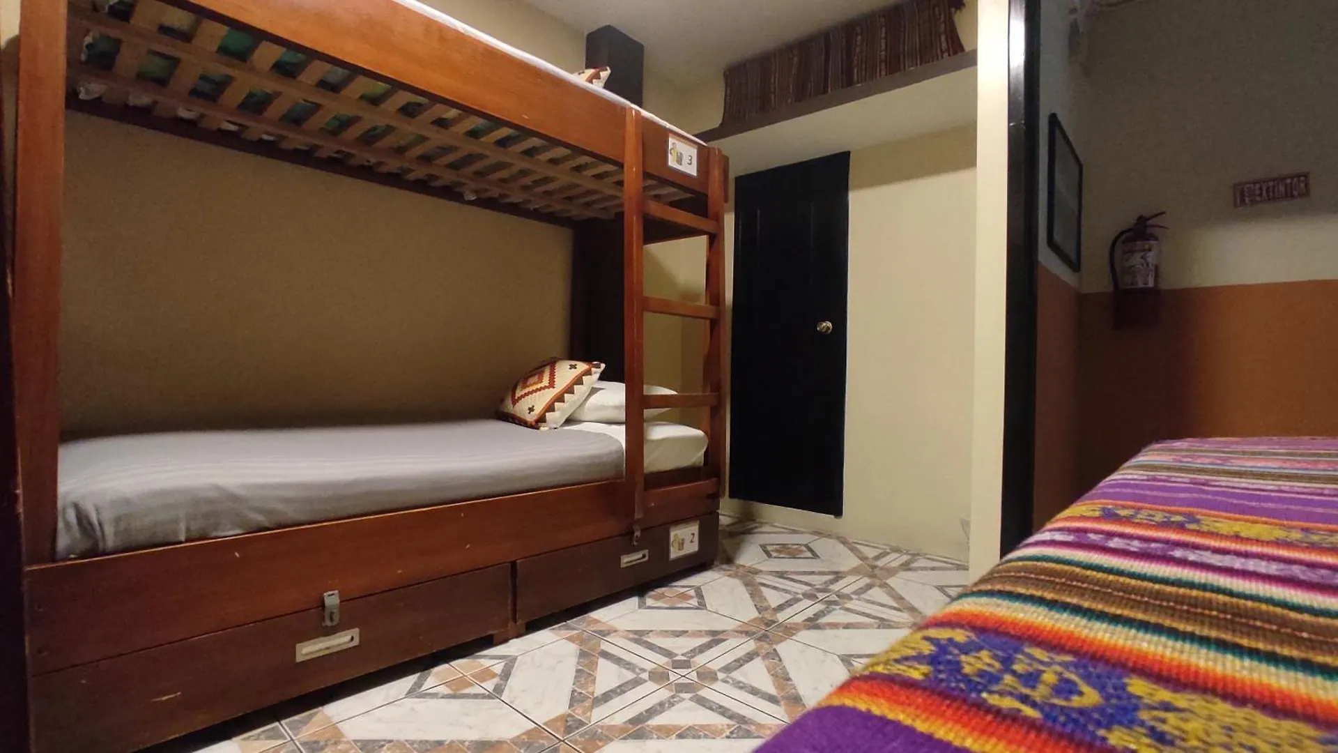 Dreamkapture Hostel Close To The Airport And Bus Terminal Guayaquil