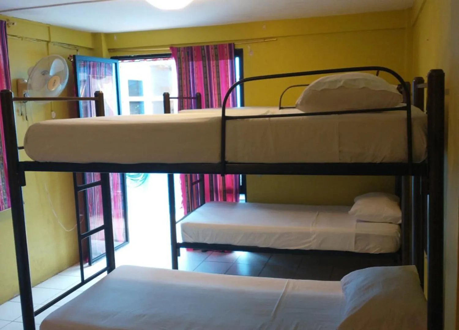 Dreamkapture Hostel Close To The Airport And Bus Terminal Guayaquil Ecuador