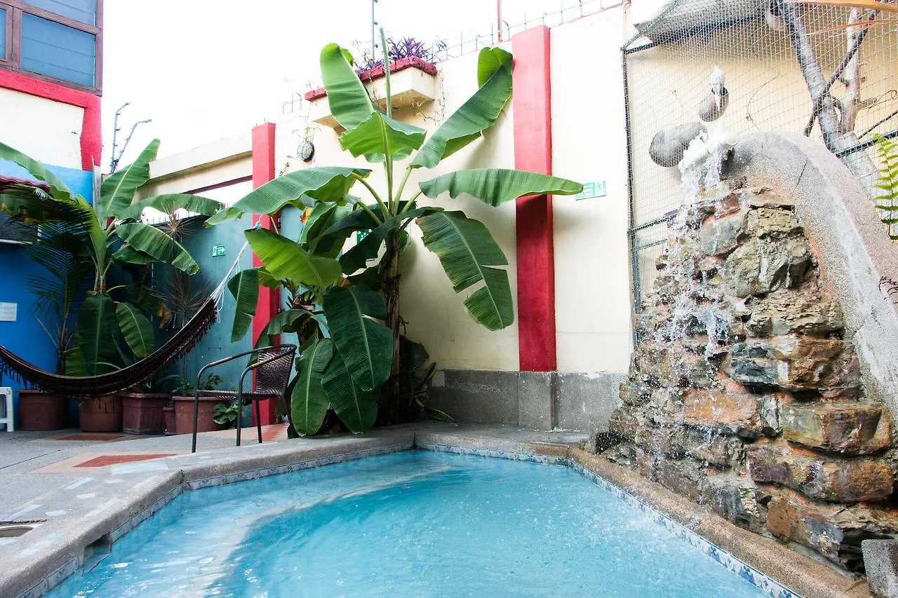 Dreamkapture Hostel Close To The Airport And Bus Terminal Guayaquil
